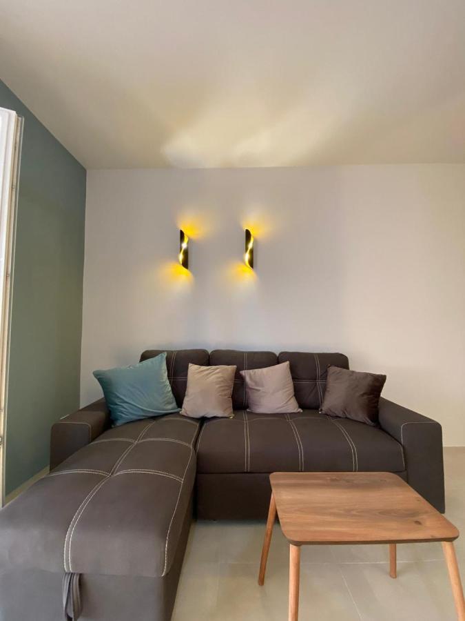 Viole Di Mare Guest House San Leone Bagian luar foto