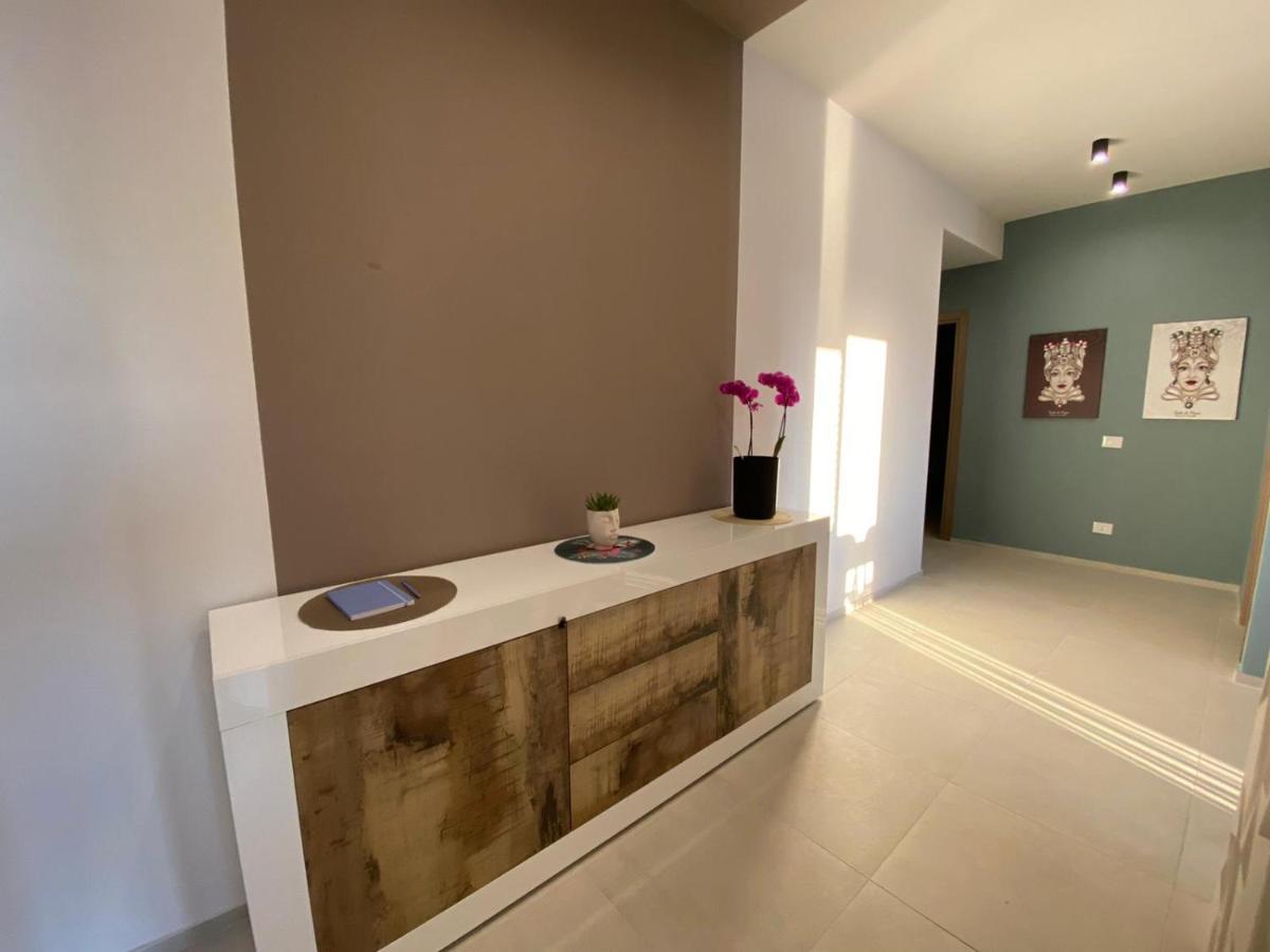 Viole Di Mare Guest House San Leone Bagian luar foto