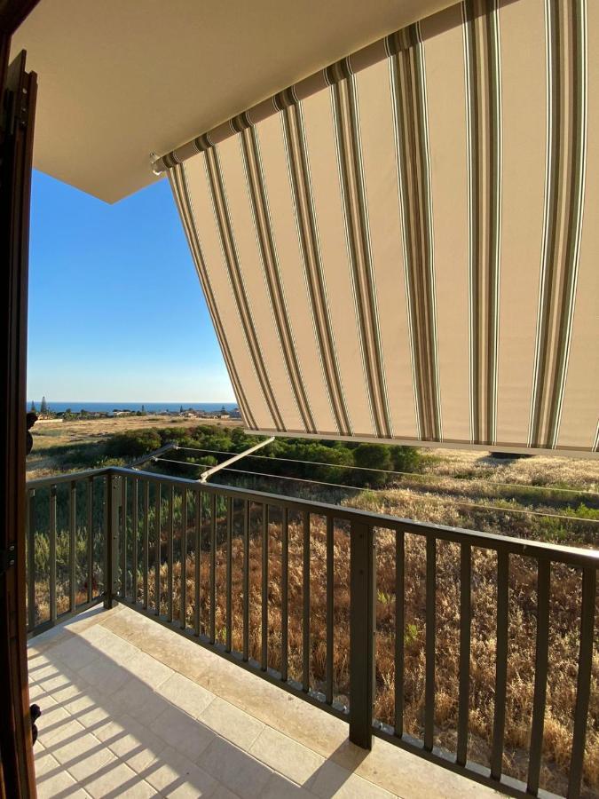Viole Di Mare Guest House San Leone Bagian luar foto