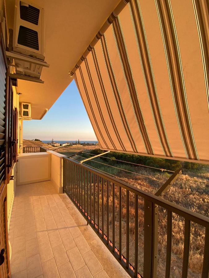 Viole Di Mare Guest House San Leone Bagian luar foto
