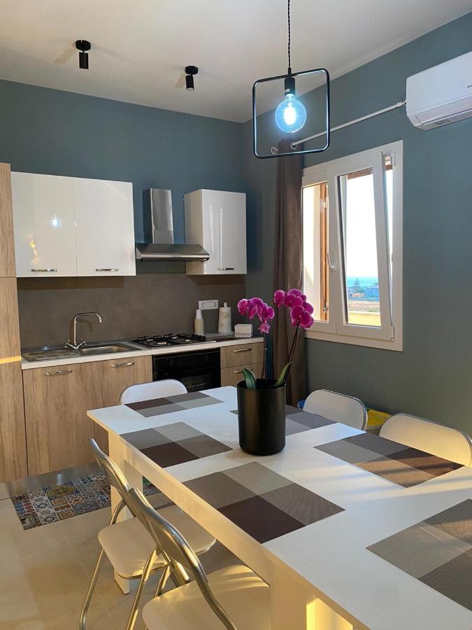 Viole Di Mare Guest House San Leone Bagian luar foto